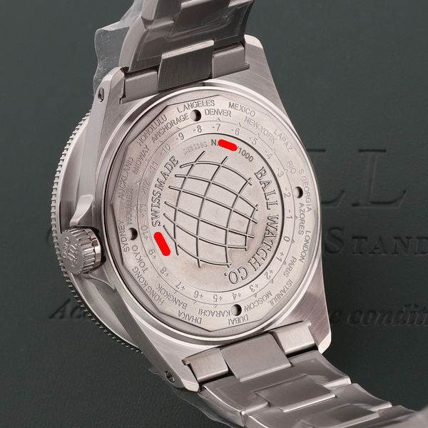 Ball Engineer III DG3028C-S1CJ-BK